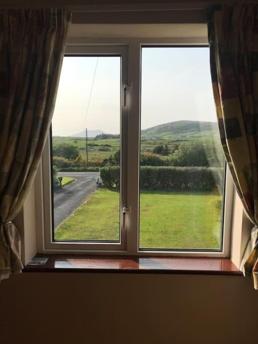 Rosie'S Pad Villa Louisburgh Buitenkant foto