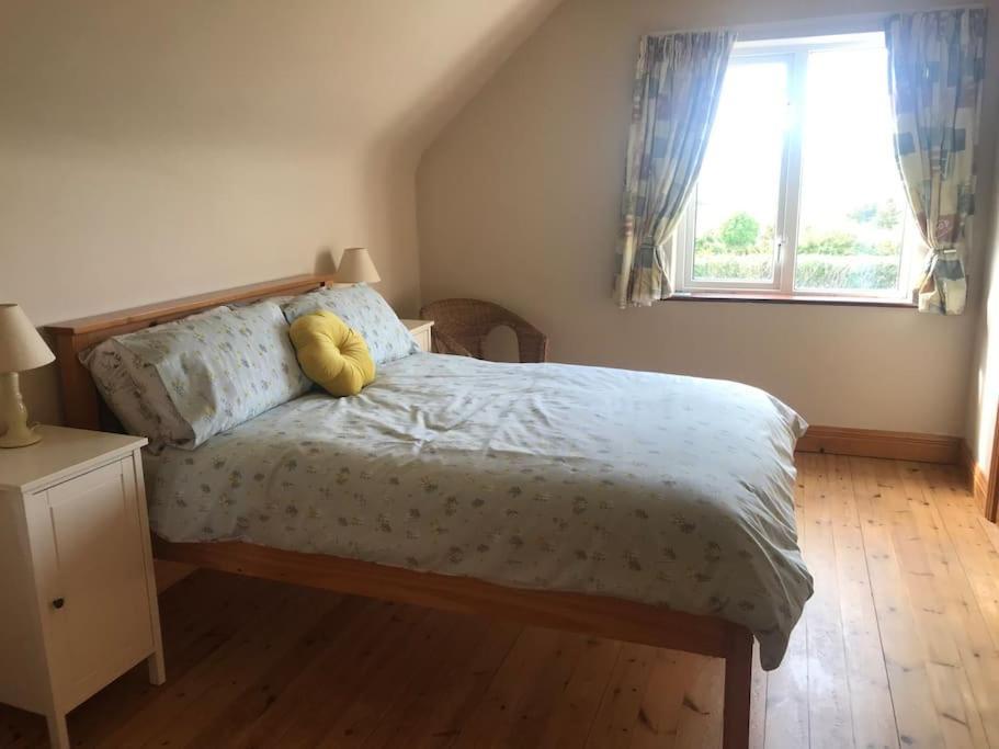 Rosie'S Pad Villa Louisburgh Buitenkant foto
