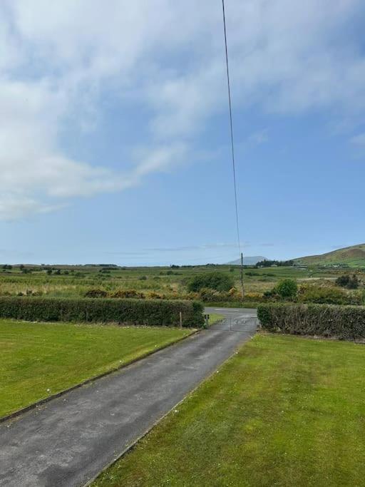 Rosie'S Pad Villa Louisburgh Buitenkant foto