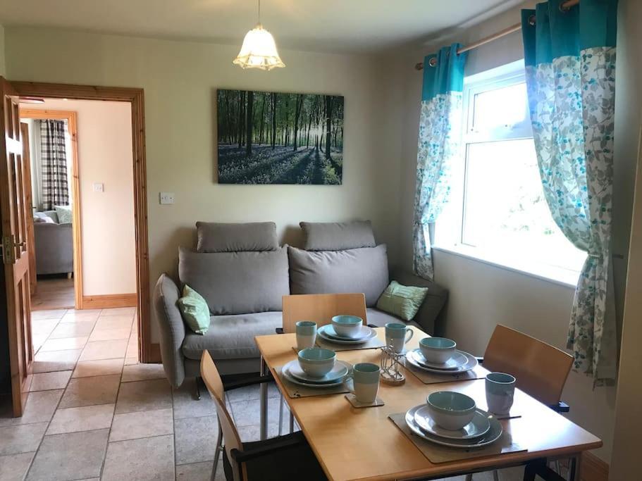 Rosie'S Pad Villa Louisburgh Buitenkant foto